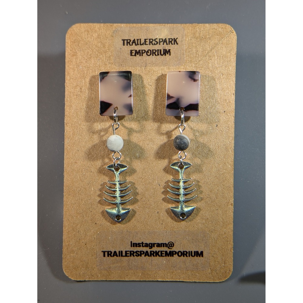 Trailerspark Emporium Tortoise Shell Fish Bone Skeleton Drop Earrings NickelFree